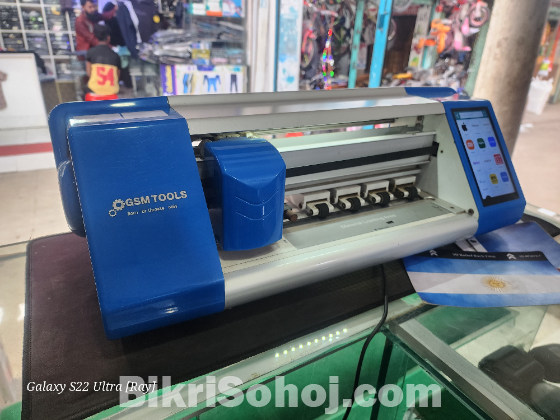 Sticker Cutting Machine